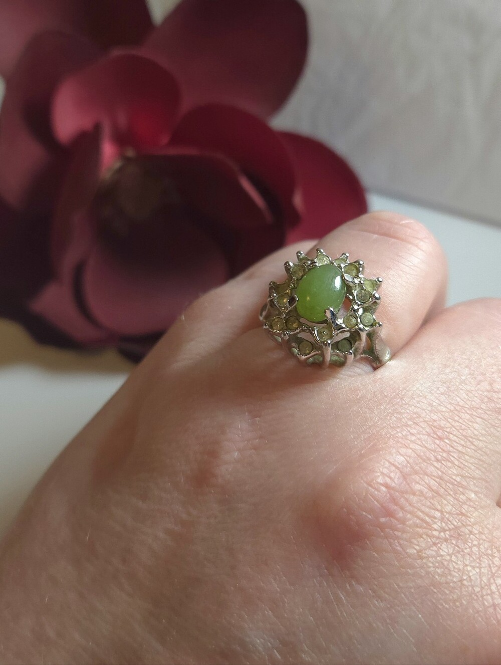 Vintage Uncas Genuine Nephrite Jade & Crystal Ring Size 7